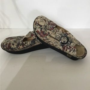 Allegria PG Lite ALG-306 Comic Dick Tracy Clog/Mule Slip On Shoes Size 37